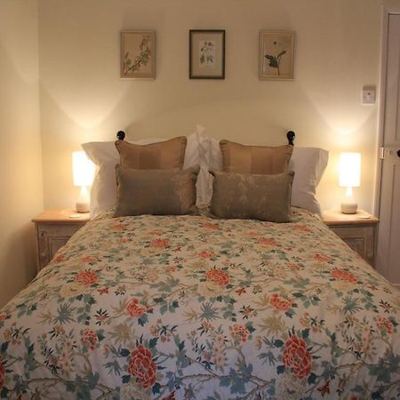 Church Farmhouse B & B Kennett Стая снимка