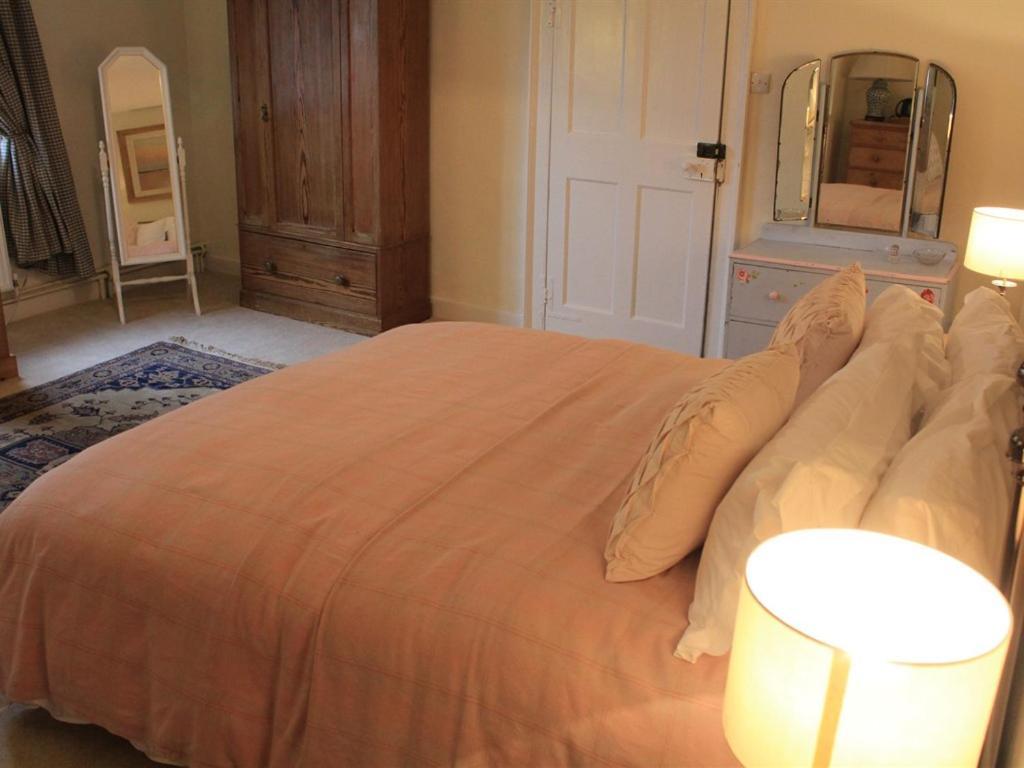 Church Farmhouse B & B Kennett Екстериор снимка