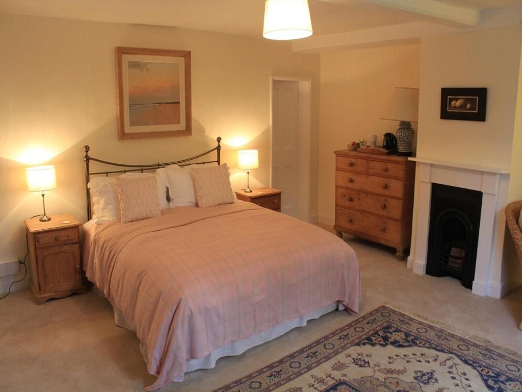Church Farmhouse B & B Kennett Стая снимка